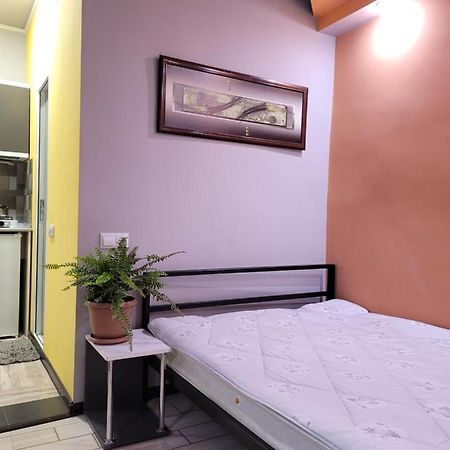 Hotel Мини Дом Целиком Около Мед Центра Астхик à Erévan Extérieur photo
