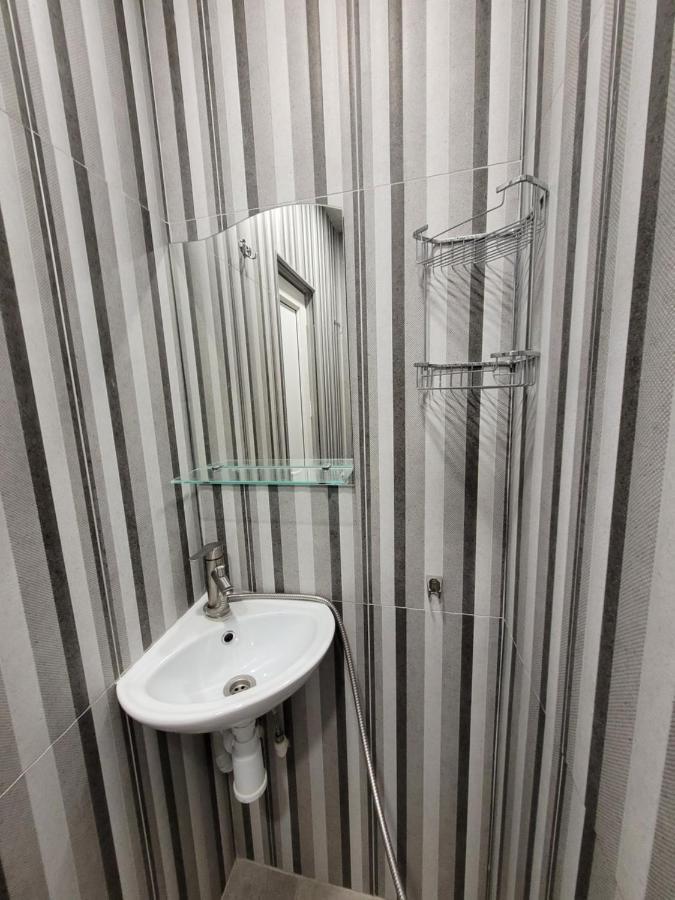 Hotel Мини Дом Целиком Около Мед Центра Астхик à Erévan Extérieur photo