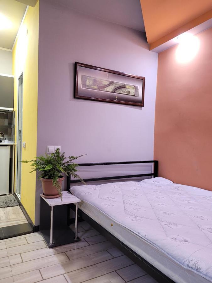 Hotel Мини Дом Целиком Около Мед Центра Астхик à Erévan Extérieur photo