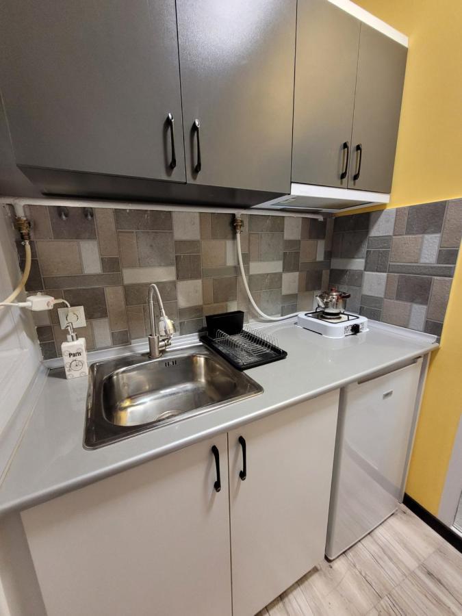 Hotel Мини Дом Целиком Около Мед Центра Астхик à Erévan Extérieur photo