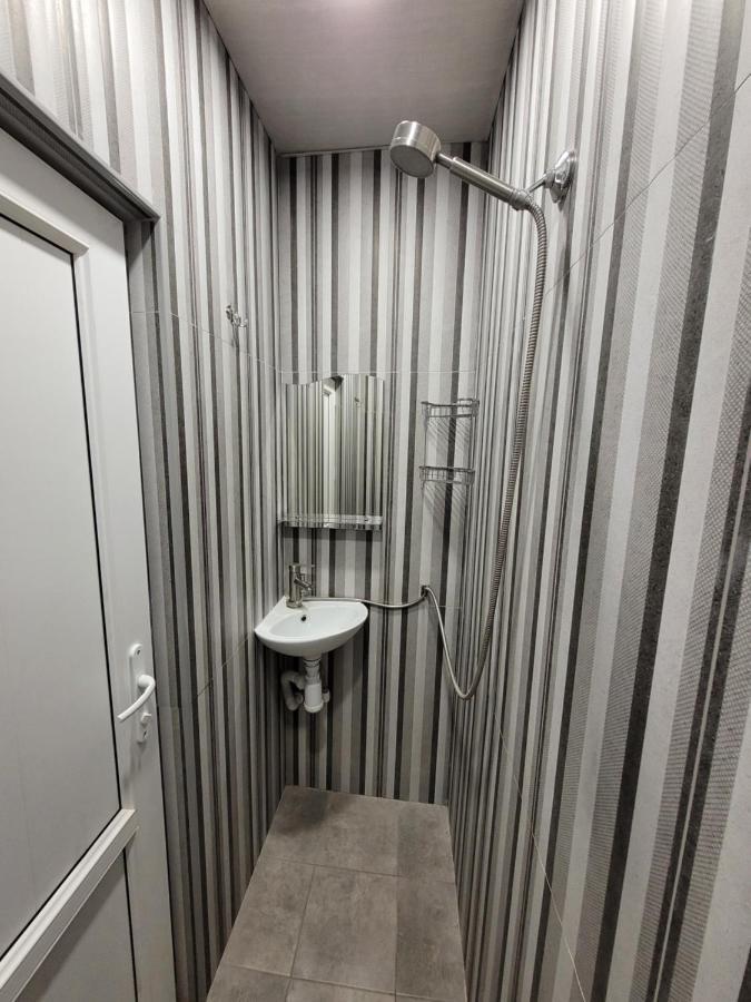 Hotel Мини Дом Целиком Около Мед Центра Астхик à Erévan Extérieur photo